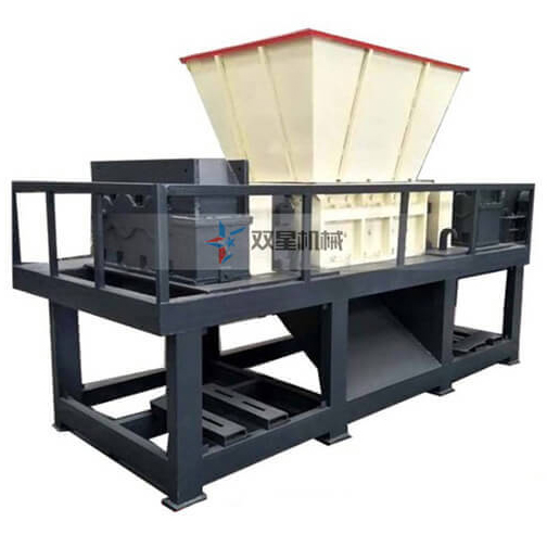 Double axis shredder