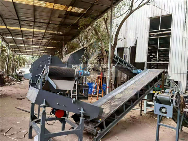 鋁型材破碎機上海客戶設備現場實拍