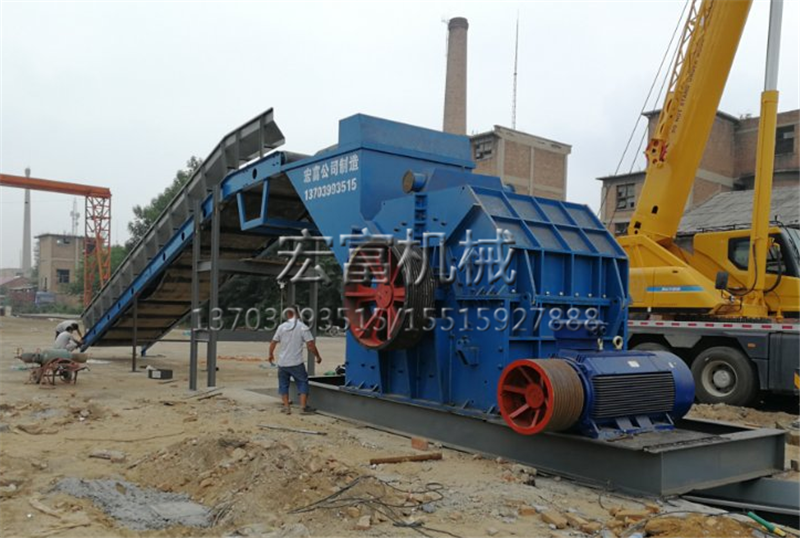 如何利用<a href='http://www.sbd110.com' target='_blank'><span>金屬破碎機</span></a>來實現廢舊金屬回收再利用？