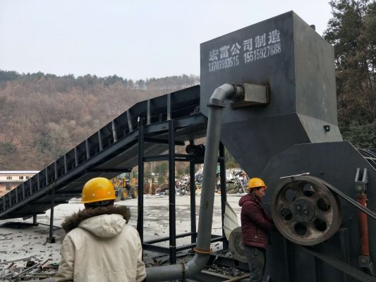 購買金屬破碎機(jī)成本高不高？選對(duì)廠家一臺(tái)也是批發(fā)價(jià)