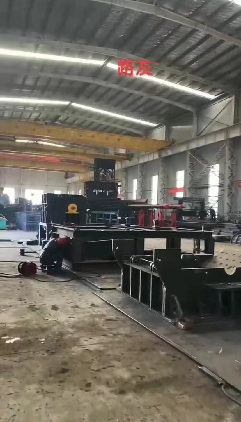 山東路友裝備一直在路上，各部門環環緊扣，為再生資源行業發展助力