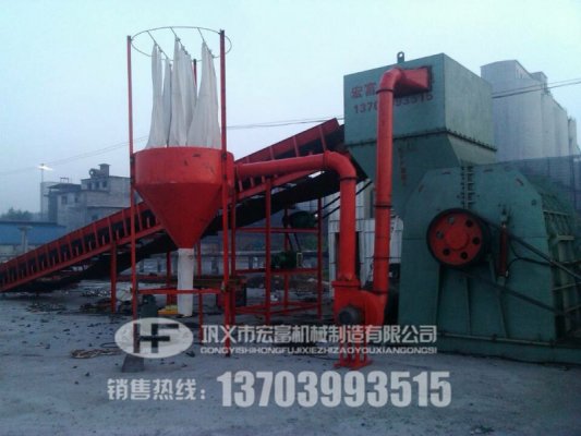 油漆桶_金屬破碎機價格多少？打出的金屬團球粒好用嗎？