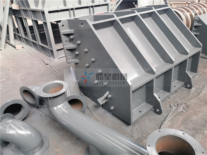 Production site of the top cover of the metal crusher bridge breaking aluminum crusher