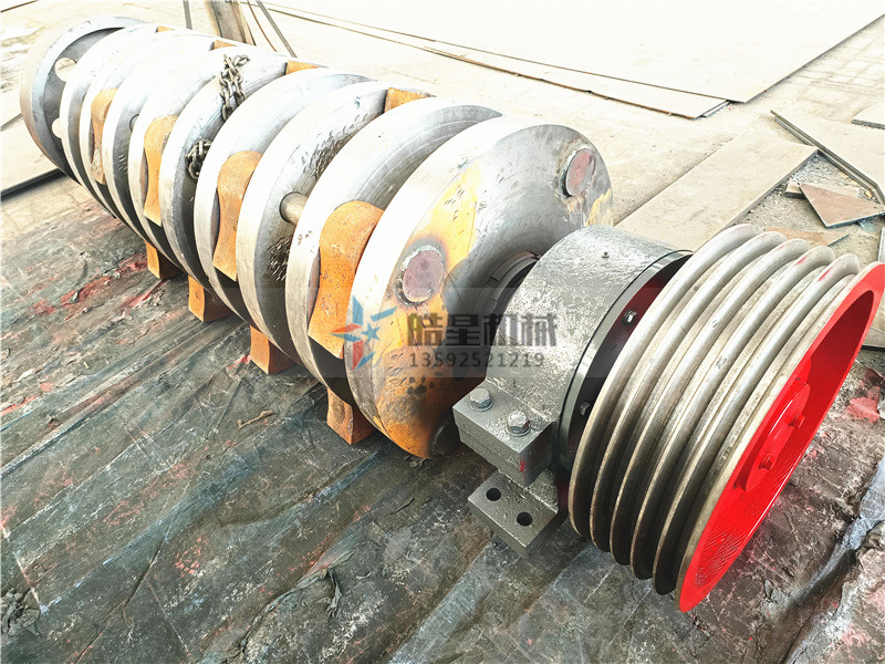 <a href='http://www.sbd110.com/psxl/4.html' target='_blank'><span>廢鋼破碎機</span></a>廠家<a href='http://www.sbd110.com/scxc/1572.html' target='_blank'><span>錘頭</span></a>結構生產現場展示